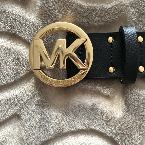 Michael Kors Logo-Charm buckle belt